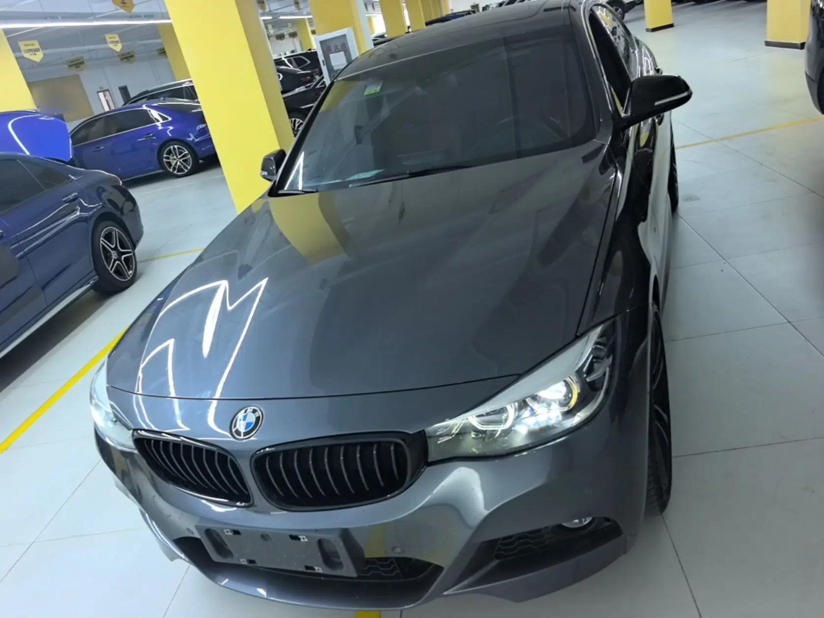 BMW 3 Series GT 2020 330i M Sport Night Edition — миниатюра 2