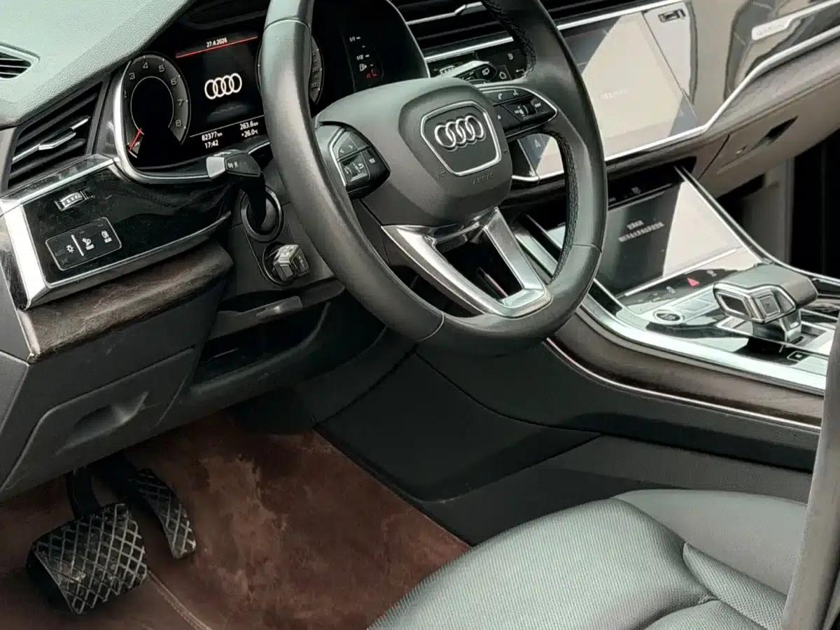 Audi Q8 2022 55 TFSI Luxury Dynamic — миниатюра 3