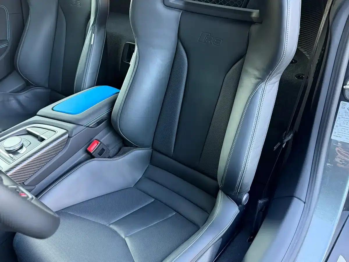 2016 Audi R8 V10 Coupe Performance — миниатюра 18
