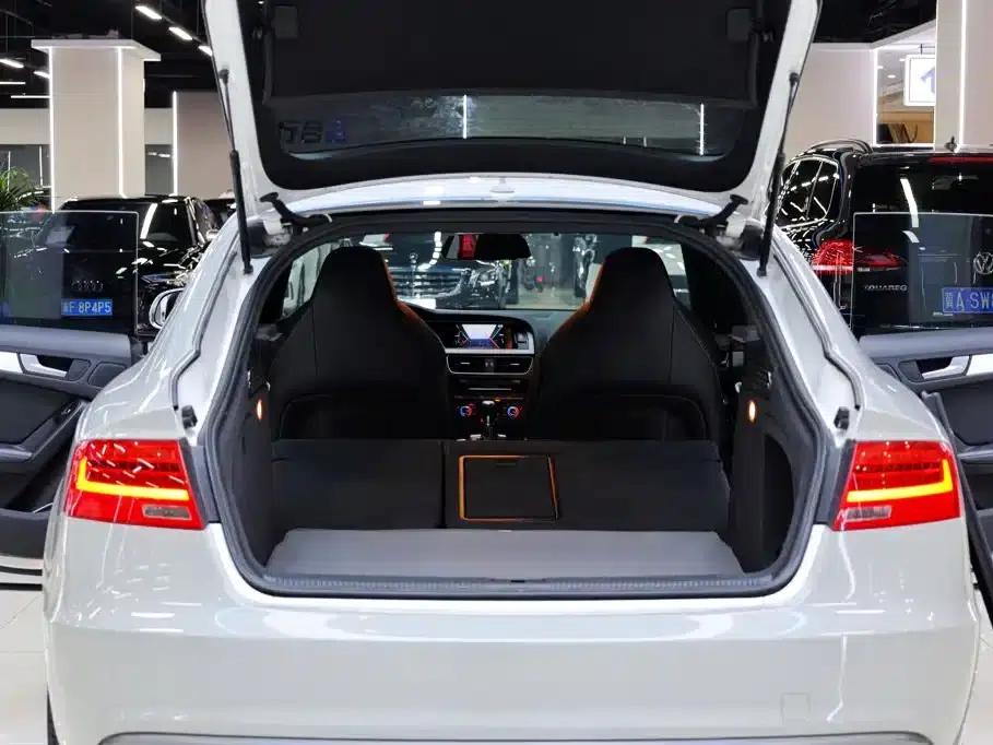 2012 Audi S5 3.0T Sportback — миниатюра 33