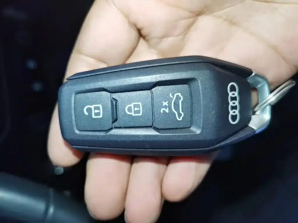 Audi Q6L e-tron 2026 First Edition — миниатюра 15