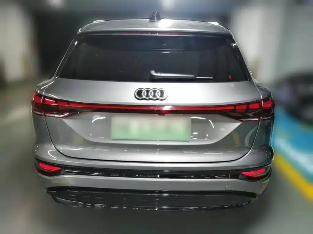 Audi Q6L e-tron 2026 First Edition — миниатюра 10