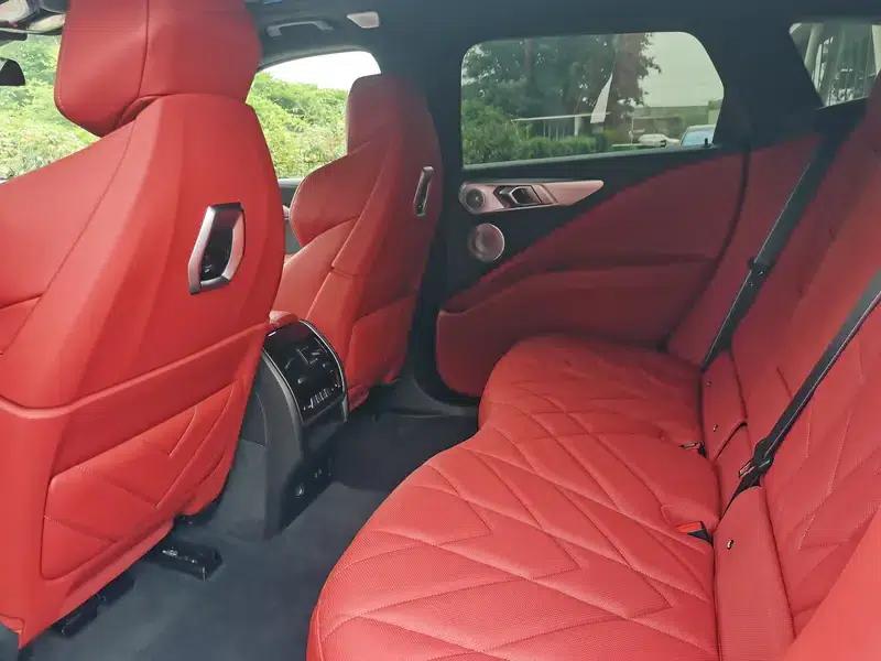 BMW XM 2023 50e — миниатюра 27