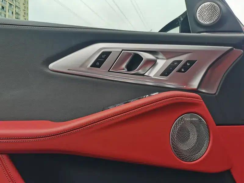 BMW XM 2023 50e — миниатюра 7