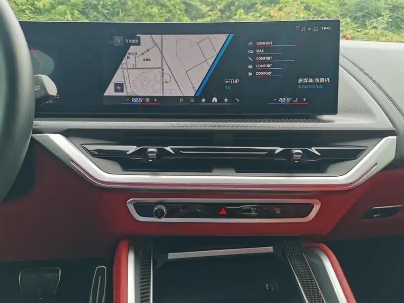 BMW XM 2023 50e — миниатюра 9