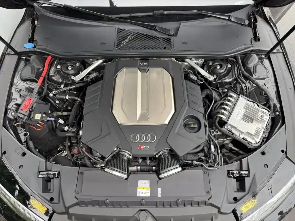 2025 Audi RS 7 RS 7 4.0T Sportback Performance — миниатюра 16