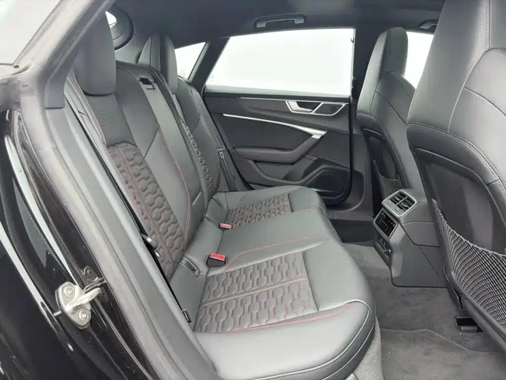 2025 Audi RS 7 RS 7 4.0T Sportback Performance — миниатюра 10