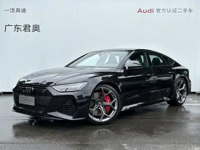2025 Audi RS 7 RS 7 4.0T Sportback Performance