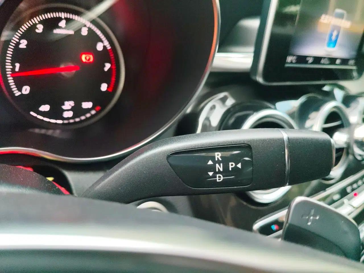 Mercedes-Benz C-Class 2018 C 200 Coupe — миниатюра 14