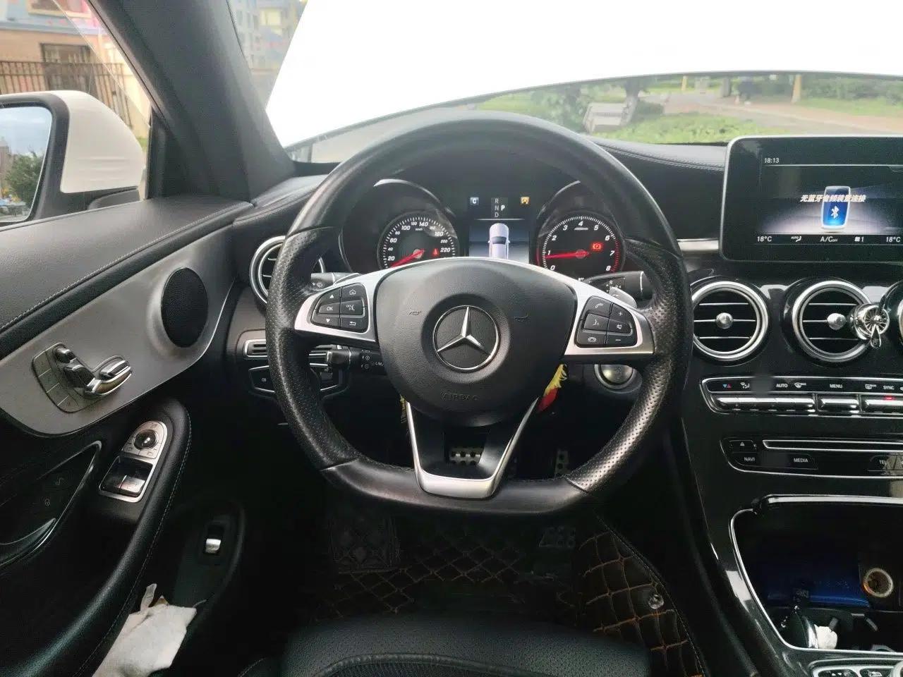 Mercedes-Benz C-Class 2018 C 200 Coupe — миниатюра 10