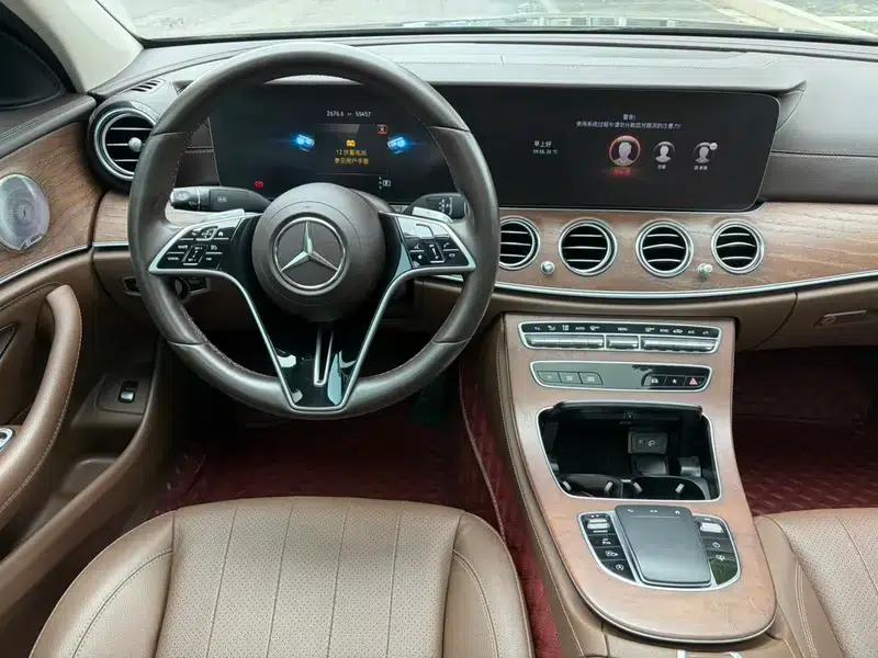 Mercedes-Benz E-Class 2023 Facelift E 300 L Luxury Sedan — миниатюра 12
