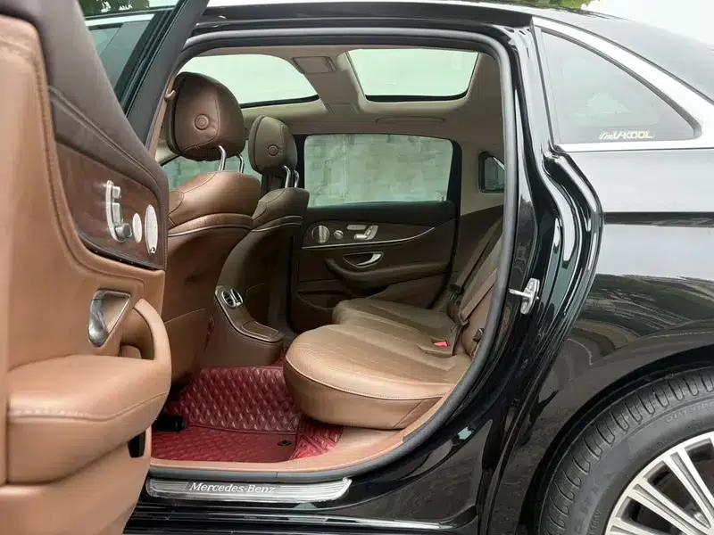 Mercedes-Benz E-Class 2023 Facelift E 300 L Luxury Sedan — миниатюра 14