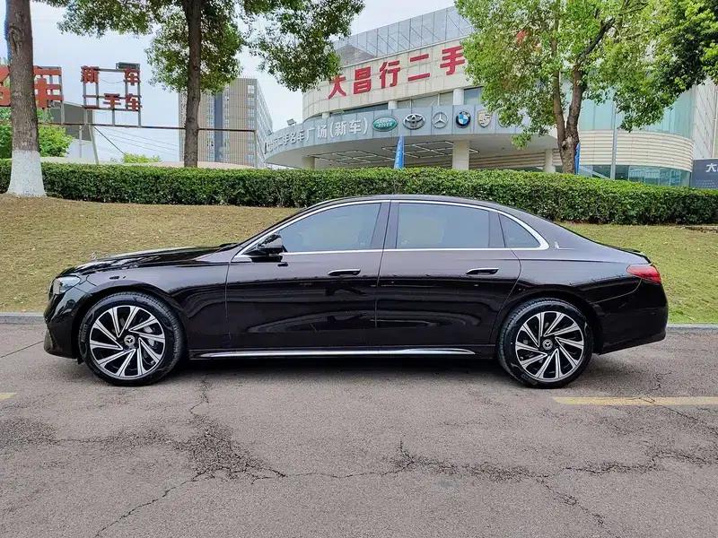 Mercedes-Benz E-Class 2024 E 300 L Luxury Sedan — миниатюра 3