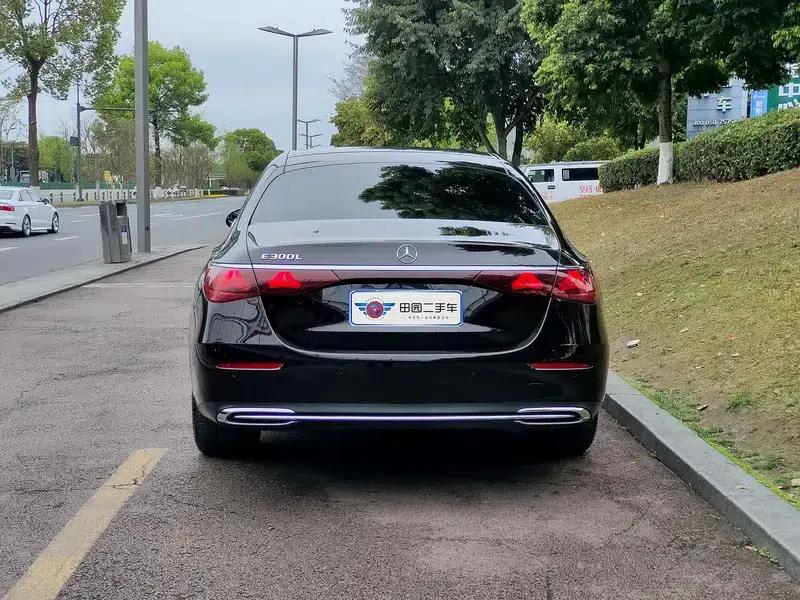 Mercedes-Benz E-Class 2024 E 300 L Luxury Sedan — миниатюра 5