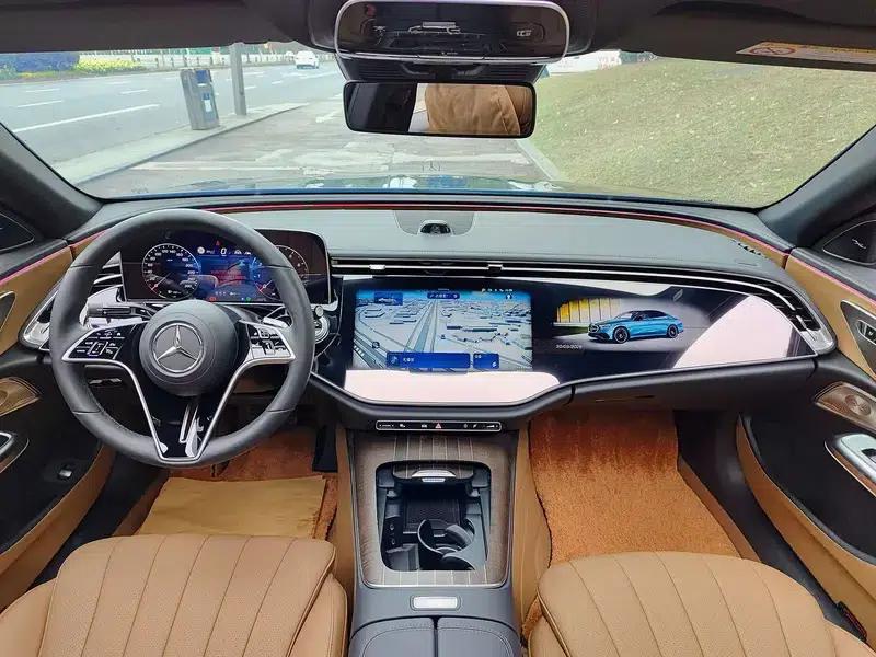 Mercedes-Benz E-Class 2024 E 300 L Luxury Sedan — миниатюра 6