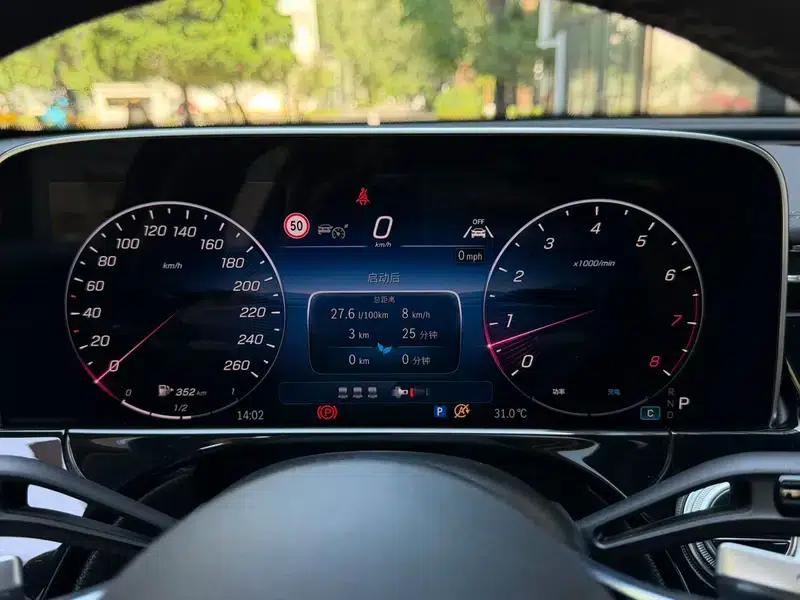 Mercedes-Benz E-Class 2024 Facelift E 300 L Luxury Sedan — миниатюра 16