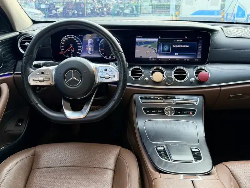 Mercedes-Benz E-Class 2019 E 300 L Sport Style — миниатюра 10