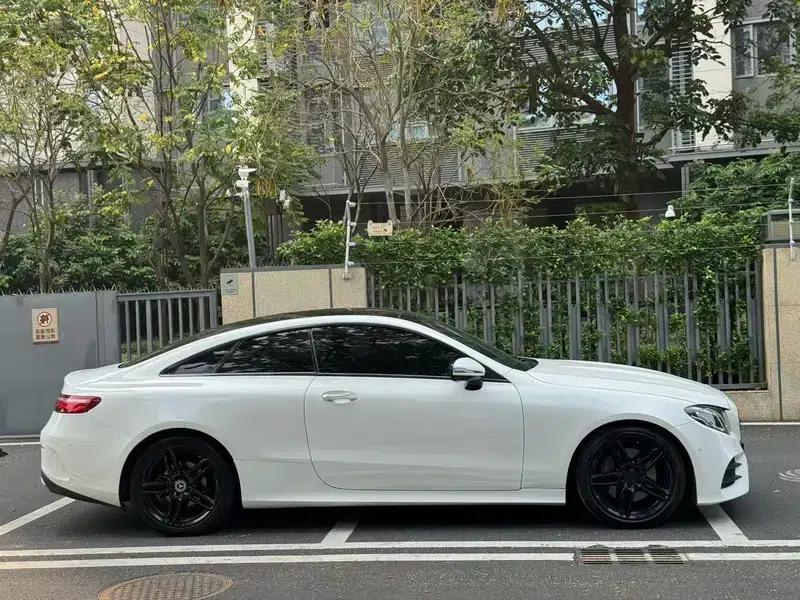 Mercedes-Benz E-Class (Imported) 2020 E 260 Coupe — миниатюра 5
