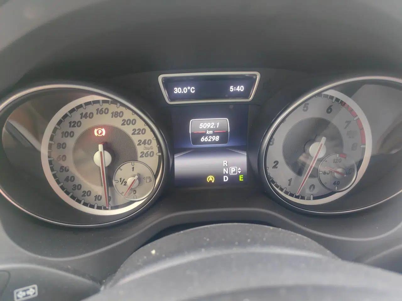 Mercedes-Benz GLA 2015 GLA 200 Sport Edition — миниатюра 12