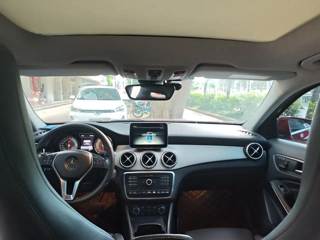 Mercedes-Benz GLA 2015 GLA 220 4MATIC Luxury Model — миниатюра 18