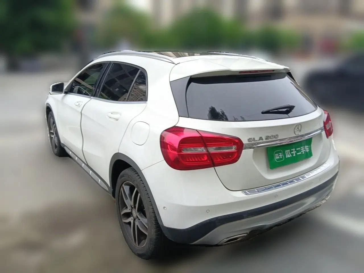 Mercedes-Benz GLA 2016 GLA 200 Fashion Model — миниатюра 4
