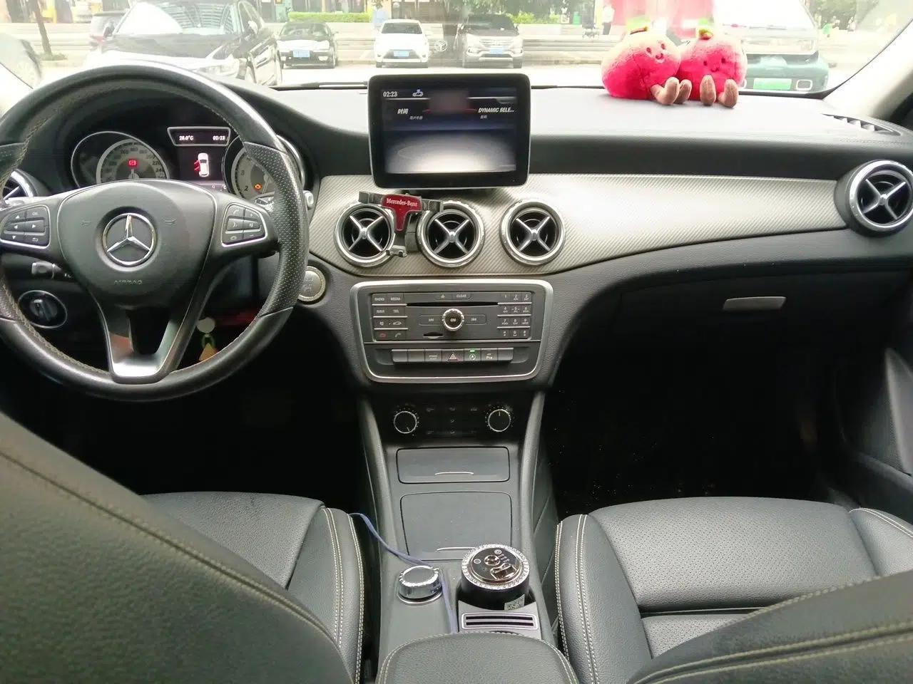 Mercedes-Benz GLA 2016 GLA 200 Fashion Model — миниатюра 9