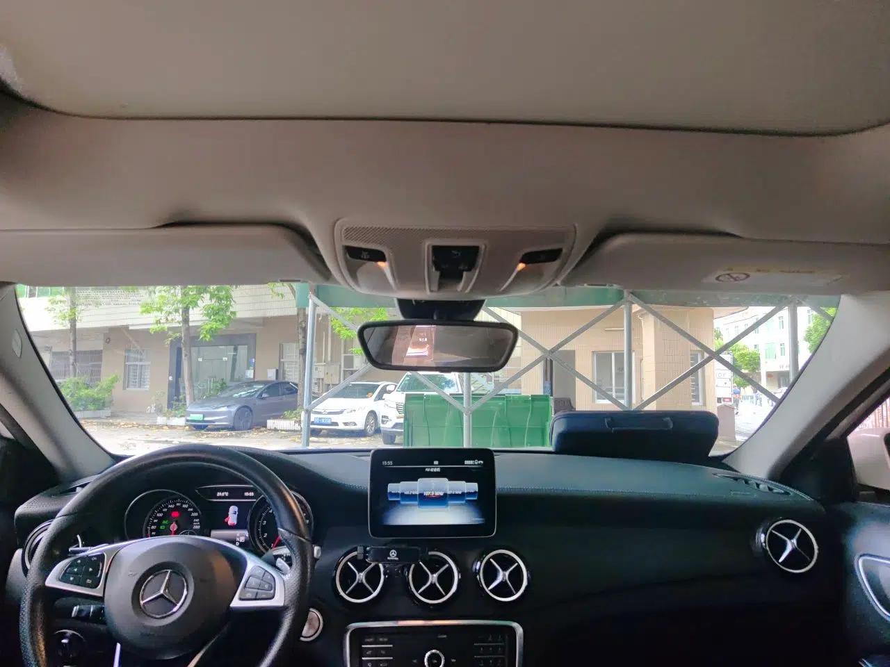 Mercedes-Benz GLA 2019 GLA 200 Fashion Model — миниатюра 18
