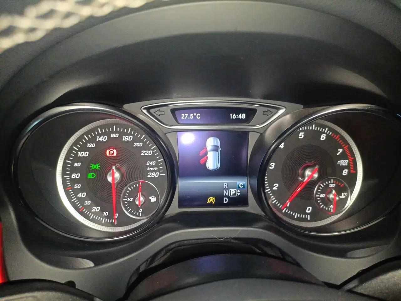 Mercedes-Benz GLA 2018 GLA 220 4MATIC Sport Edition — миниатюра 11