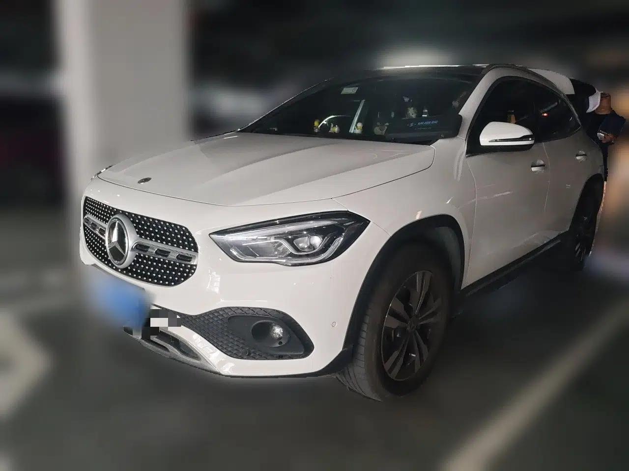 Mercedes-Benz GLA 2022 GLA 220 — миниатюра 1
