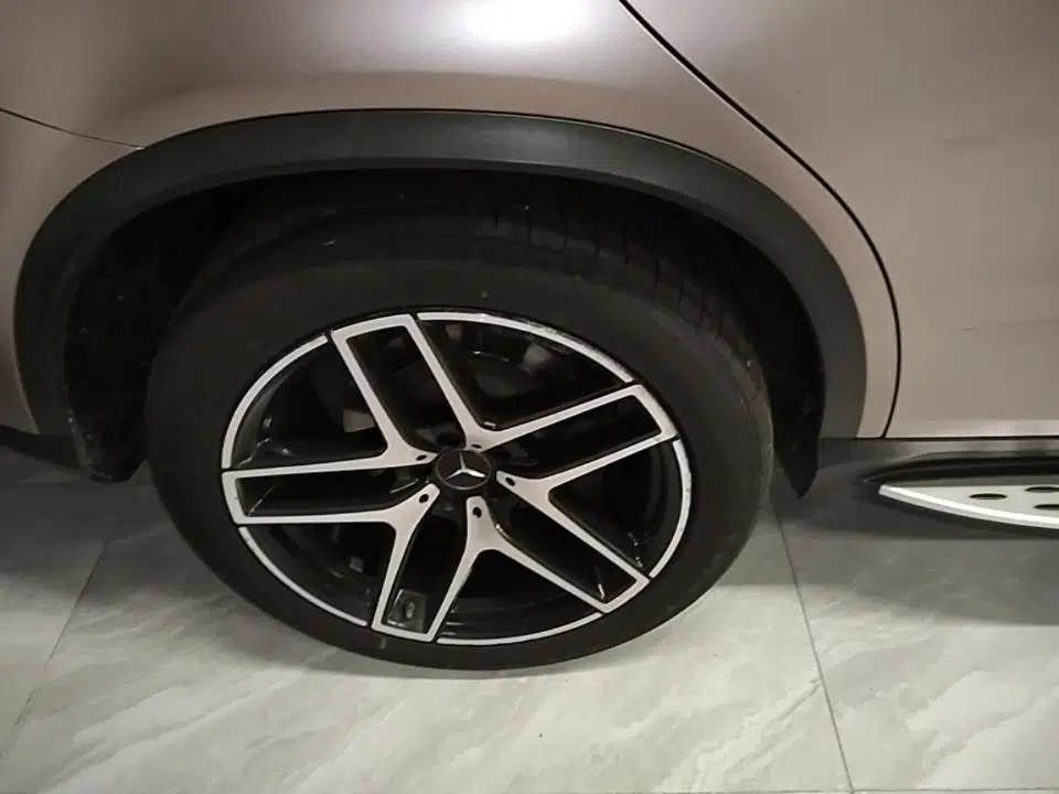 Mercedes-Benz GLE Coupe AMG 2017 AMG GLE 43 4MATIC Coupe SUV — миниатюра 11