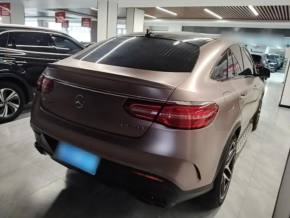 Mercedes-Benz GLE Coupe AMG 2017 AMG GLE 43 4MATIC Coupe SUV — миниатюра 6