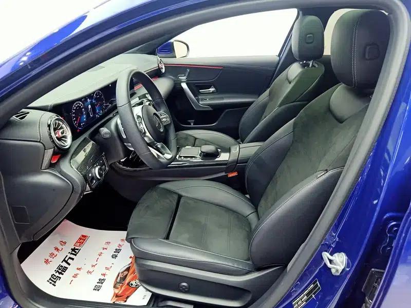 Mercedes-Benz A-Class 2020 Facelift A 200 L Sport Sedan Fashion Model — миниатюра 19