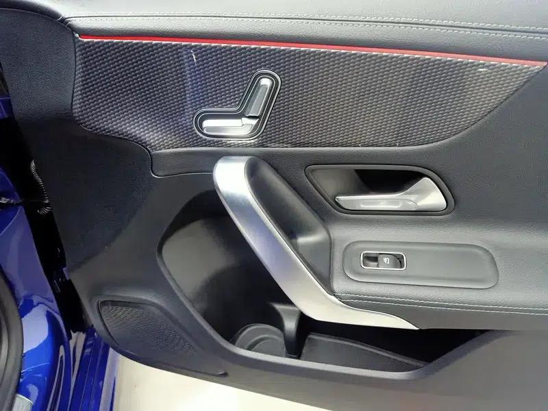 Mercedes-Benz A-Class 2020 Facelift A 200 L Sport Sedan Fashion Model — миниатюра 20