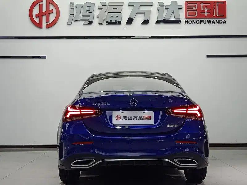 Mercedes-Benz A-Class 2020 Facelift A 200 L Sport Sedan Fashion Model — миниатюра 6