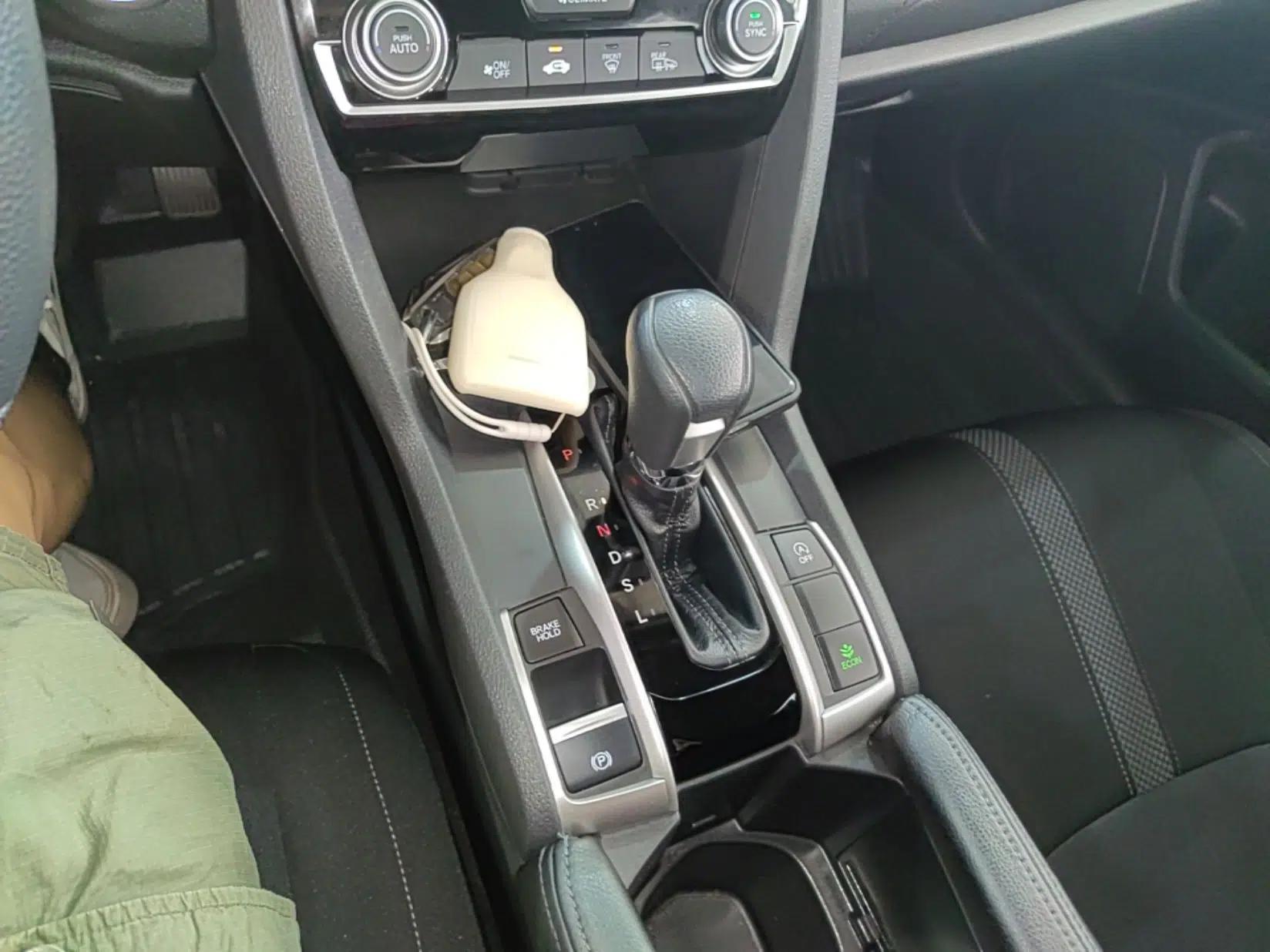 Honda Civic 2019 220TURBO CVT Dynamic Edition China VI — миниатюра 16