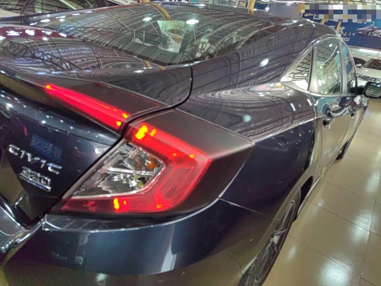 Honda Civic 2019 220TURBO CVT Dynamic Edition China VI — миниатюра 9