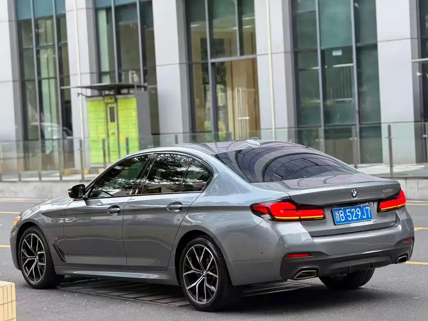 BMW 5 Series (Imported) 2022 530i M Sport Package — миниатюра 3
