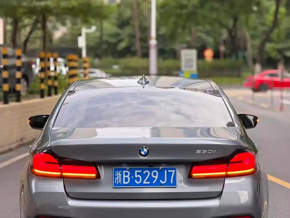 BMW 5 Series (Imported) 2022 530i M Sport Package — миниатюра 4