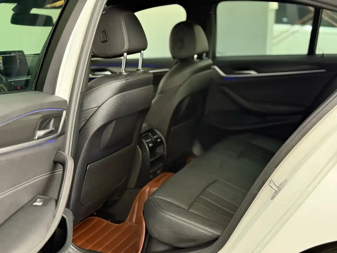 BMW 5 Series (Imported) 2020 525i M Sport Package — миниатюра 6