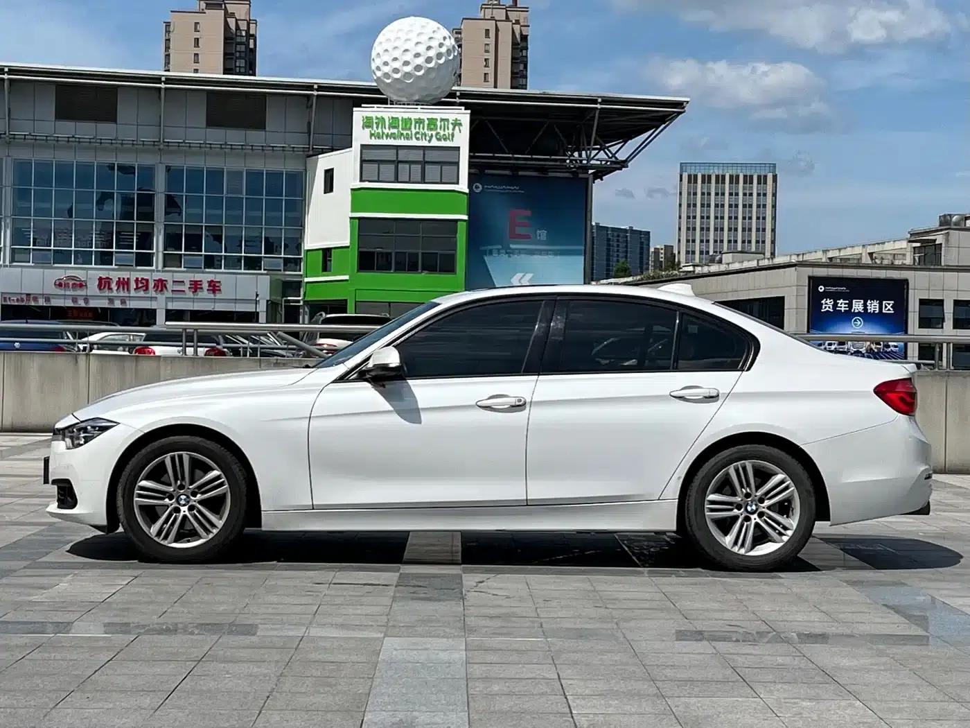 2018 BMW 3 Series 318i — миниатюра 3