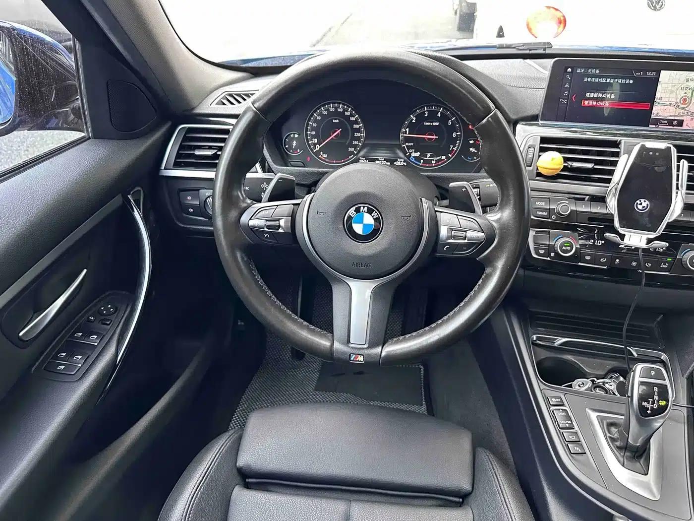 2018 BMW 3 Series 320Li Leading M Sport Package — миниатюра 10