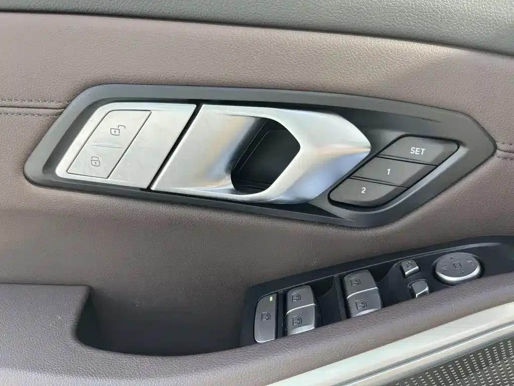 2020 BMW 3 Series Facelift 325Li M Sport Package — миниатюра 17