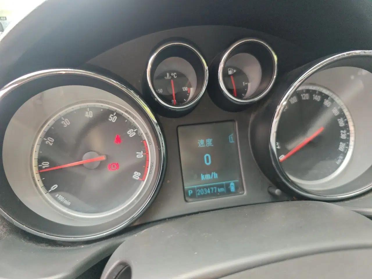 Buick Regal 2015 1.6T Fashion Tech Model — миниатюра 11