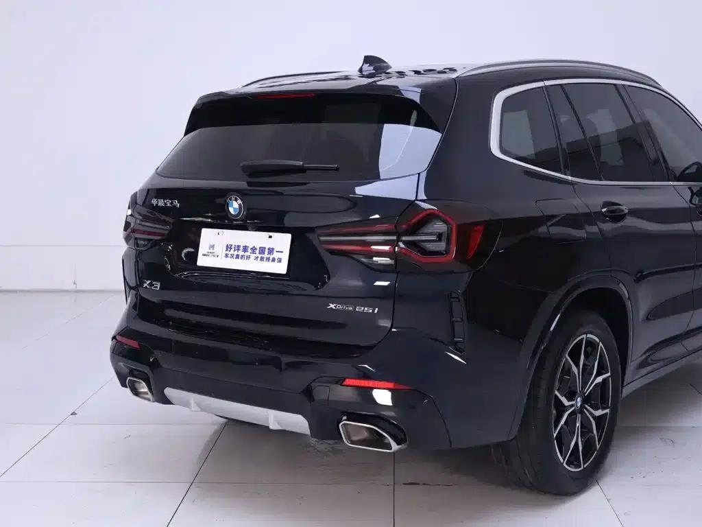 2023 BMW X3 xDrive25i M Sport Package — миниатюра 8