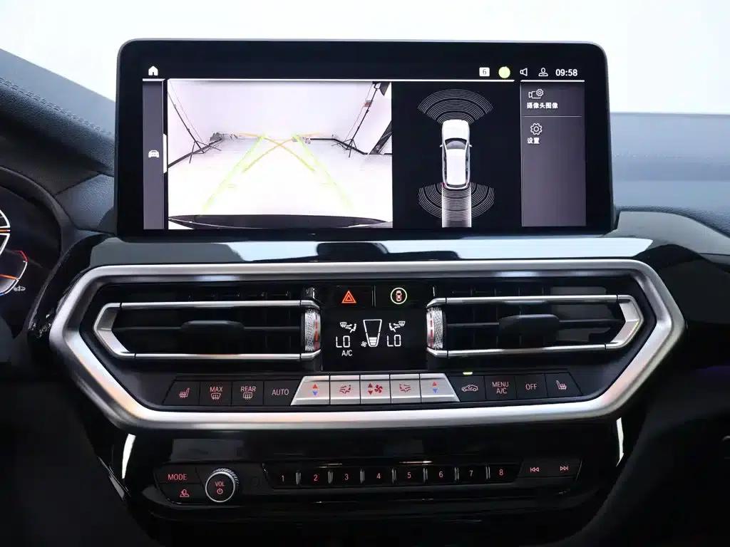 2023 BMW X3 xDrive25i M Sport Package — миниатюра 10