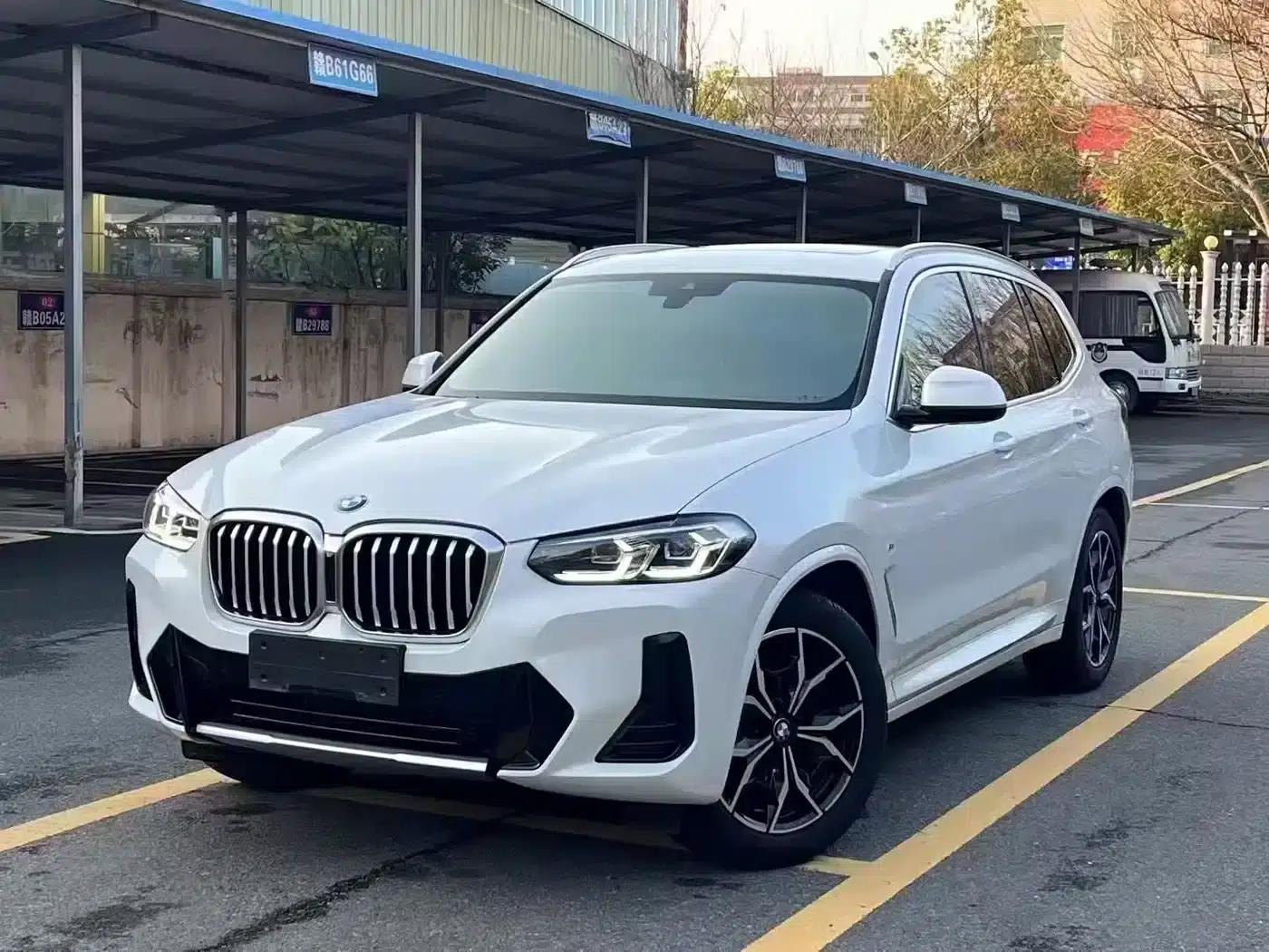2022 BMW X3 xDrive25i M Sport Package — миниатюра 1