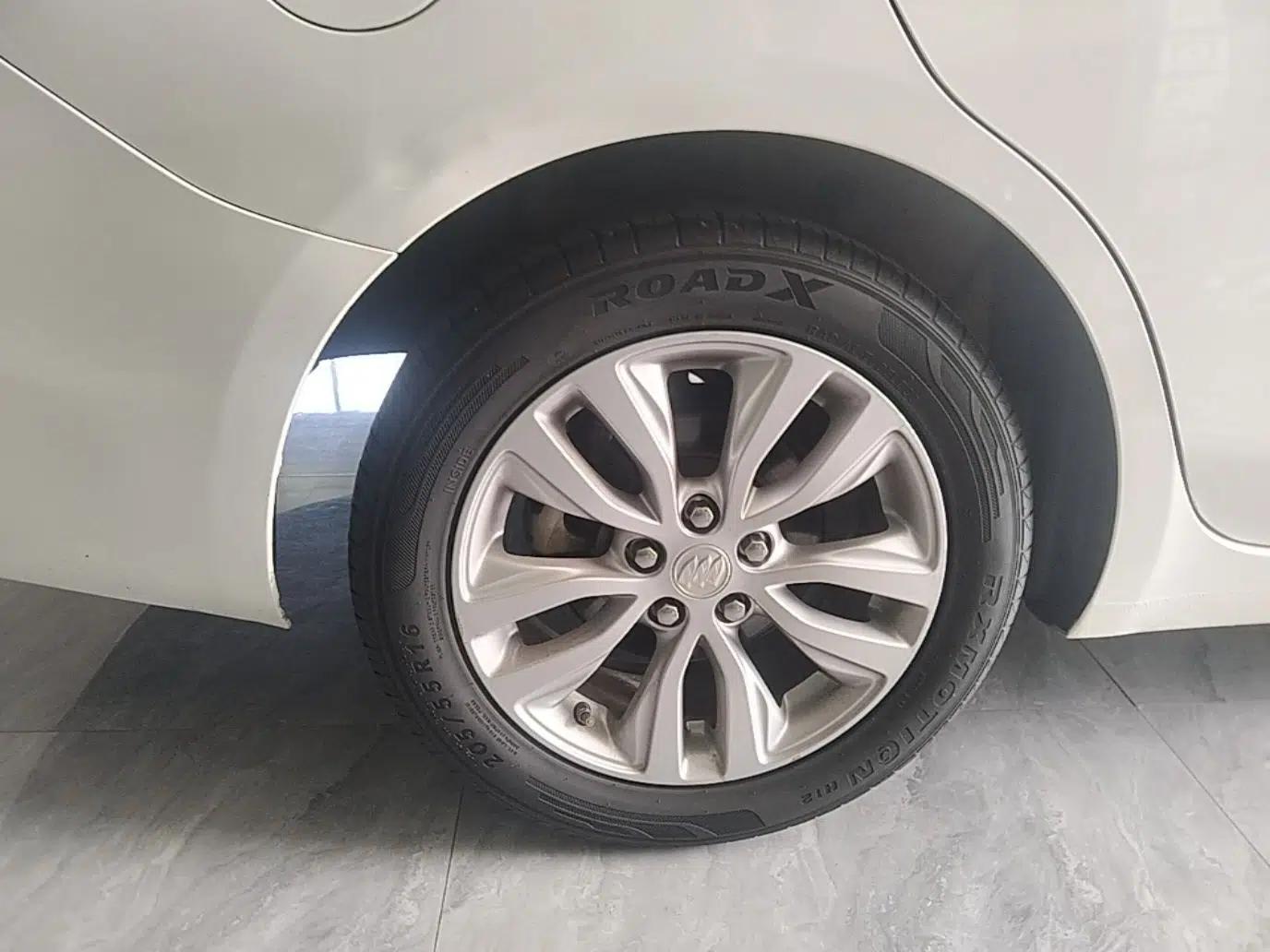 Buick GT 2021 Revised Version Flagship 1.5L Automatic Elite Edition — миниатюра 11
