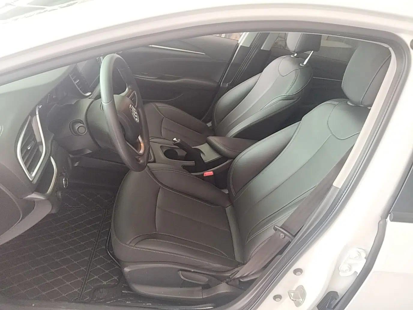 Buick GT 2021 Revised Version Flagship 1.5L Automatic Elite Edition — миниатюра 17