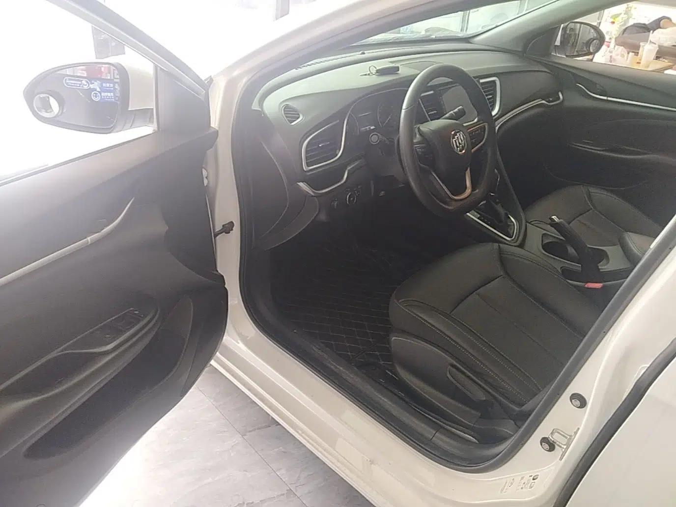 Buick GT 2021 Revised Version Flagship 1.5L Automatic Elite Edition — миниатюра 18