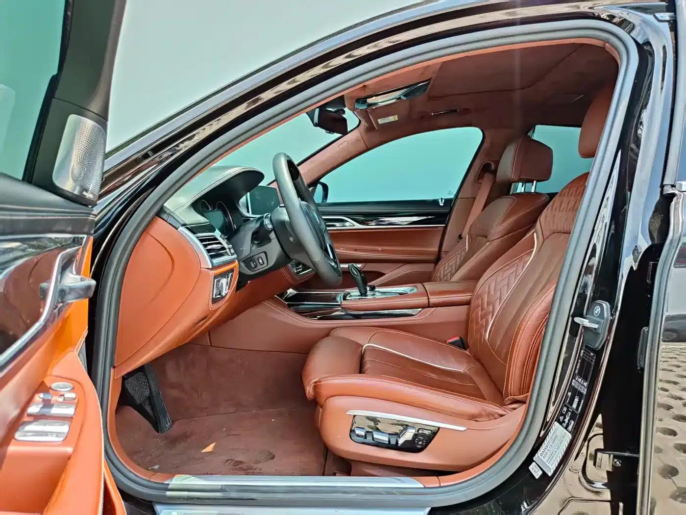 2017 BMW 7 Series 740Li xDrive Individual Edition — миниатюра 8